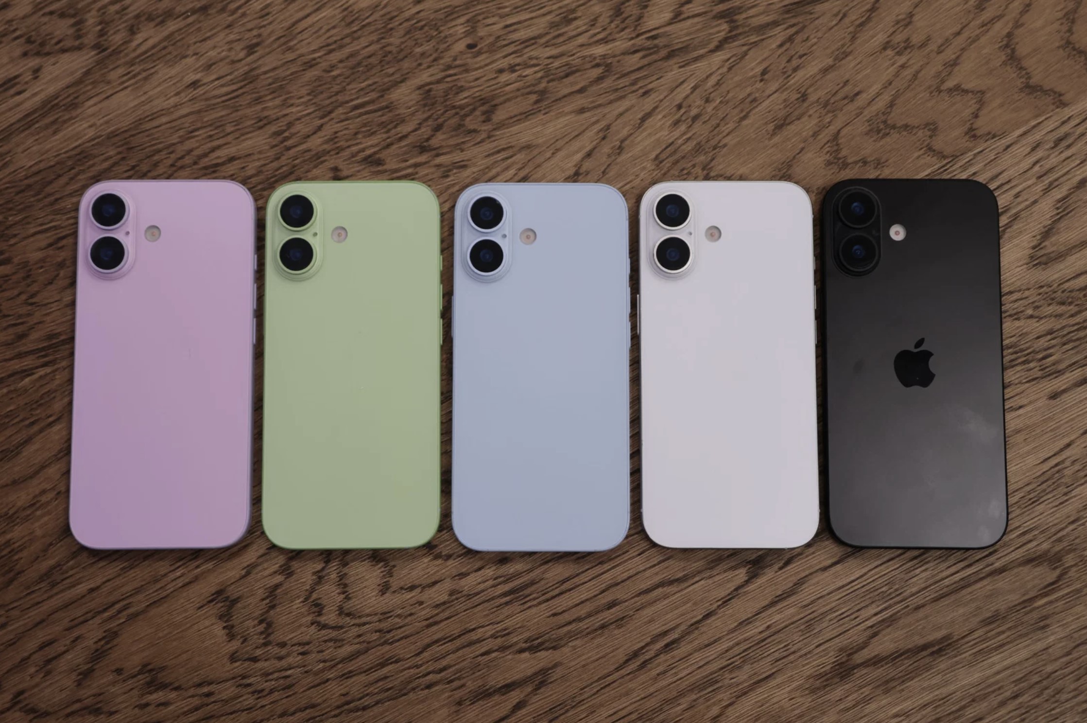 Barvy iPhonu 17 Která je nejhezčí a jakou vybrat (4)